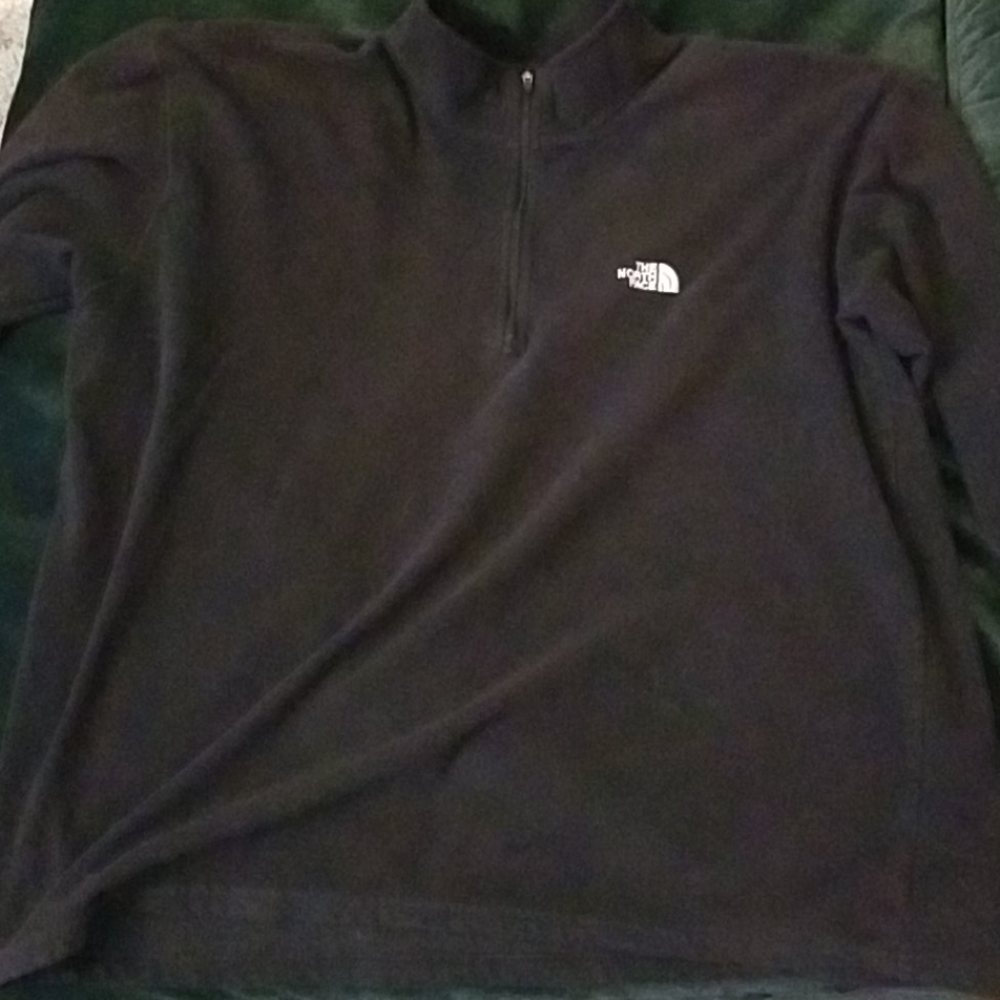 Mens northface pull over half zip